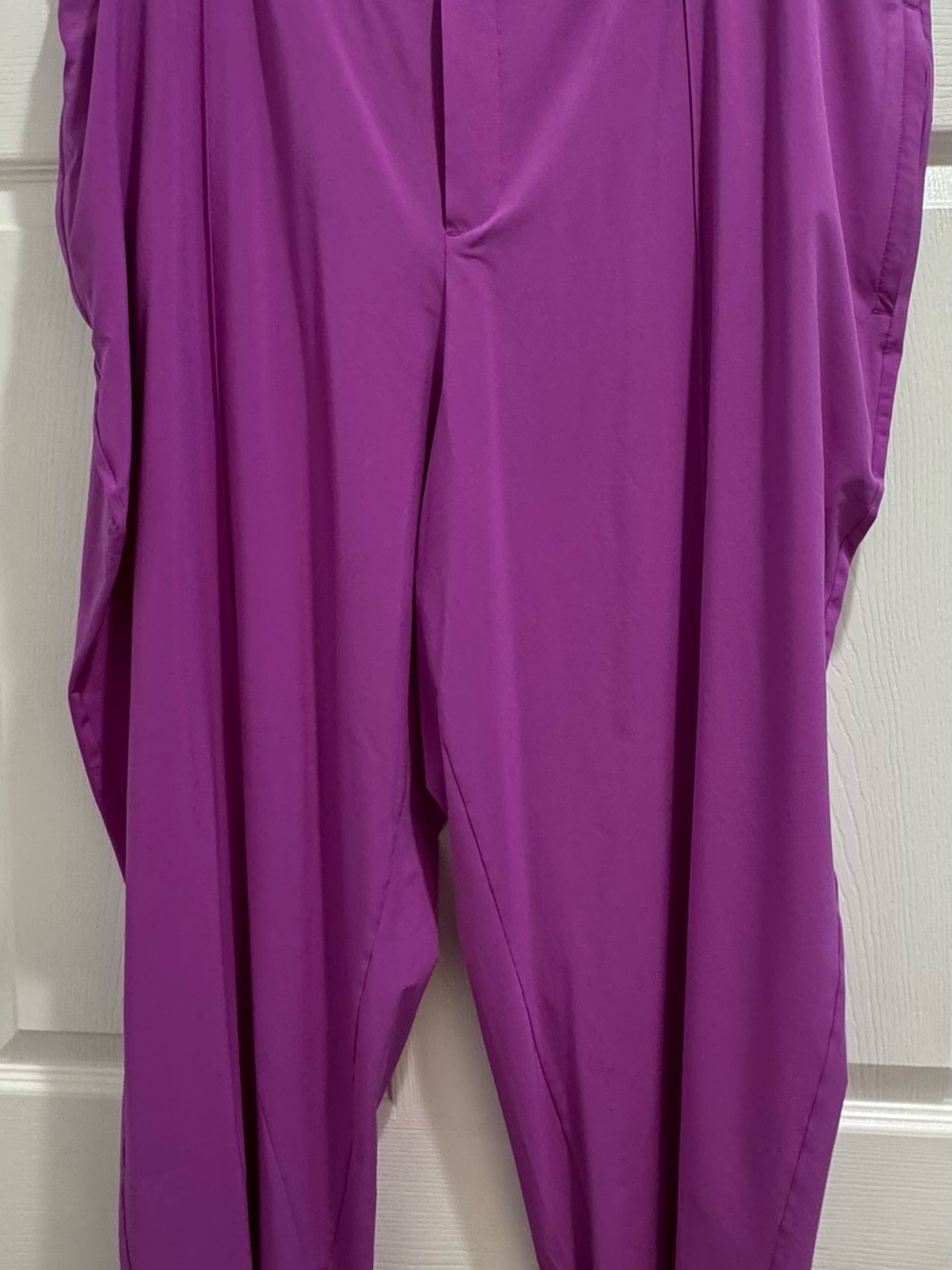 Athleta Women’s Vibrant Magenta Brooklyn Ankle Pants